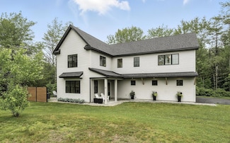 21 Renee Rd, Freeport, ME 04032
