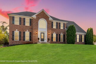 23 Nicole Ct, Freehold, NJ 07728