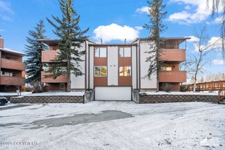 7250 Huntsmen Cir Unit 3E, Anchorage, AK 99518