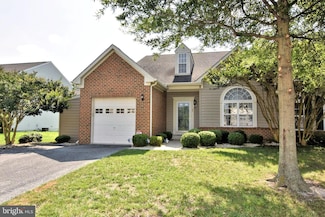 28 Brighton St, Ocean View, DE 19970