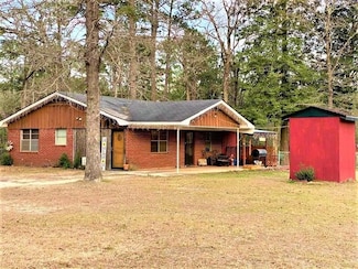 480 Ivanhoe Dr W, Woodville, TX 75979