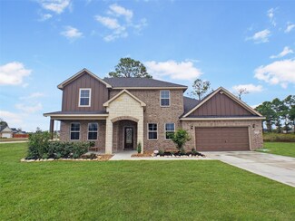 6542 Treme Bayou Dr, Mont Belvieu, TX 77523
