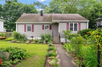 52 Norman St, Cumberland, RI 02864
