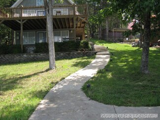 27560 Golden Point Ln, Barnett, MO 65011