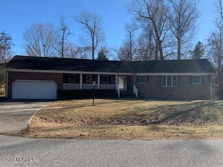 119 Cape Fear Dr, Hertford, NC 27944