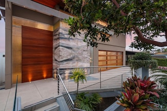 1230 Neptune Ave, Encinitas, CA 92024