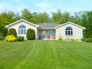 N7750 Marshall Bluff Rd, Monticello, WI 53570