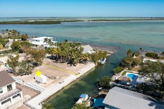 17220 Angelfish Ln, Sugarloaf Shores, FL 33042