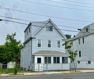 56 Main St, Winthrop, MA 02152