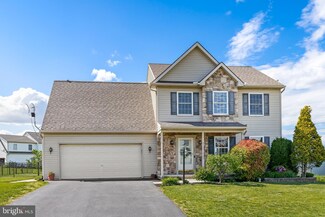 135 Equine Dr, Marietta, PA 17547