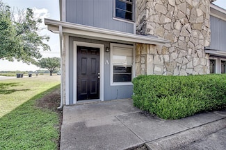 1403 Courtney Place Unit A, Cleburne, TX 76033
