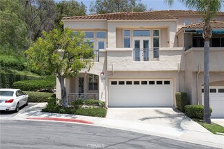 308 S San Vicente Ln, Anaheim, CA 92807