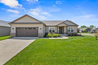 2001 Kinley Dr, Mahomet, IL 61853