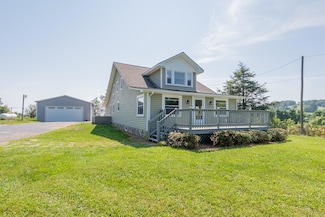 165 Crescent Dr, Galax, VA 24333