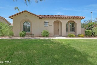 4408 E Woodside Way, Gilbert, AZ 85297