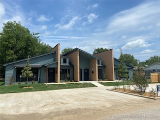 207 E 3rd St Unit D, Owasso, OK 74055