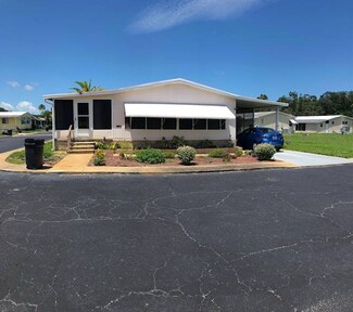 10805 Boatswain Dr, New Port Richey, FL 34654