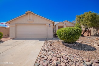 8903 N Soft Winds Dr, Tucson, AZ 85742