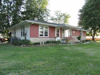 8599 E 1000 N, Odon, IN 47562