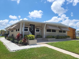 8445 Carrie Ln, Sarasota, FL 34238