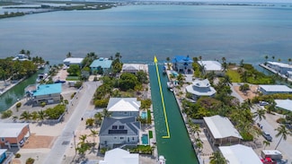 23066 Tarpon Ln, Summerland Key, FL 33042