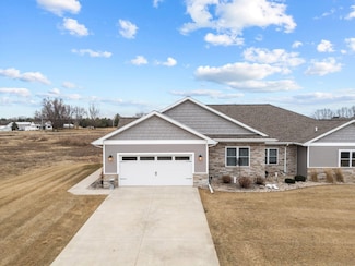 W7092 Ridgeline Trail, Greenville, WI 54942