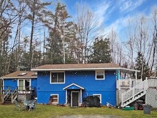 27 Winter Rd, Hillsborough, NH 03244