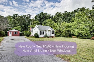 242 Hawthorne Dr, Asheboro, NC 27205