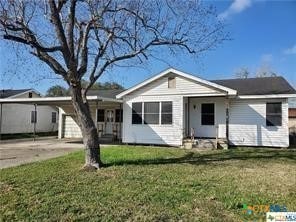 906 E Crestwood Dr, Victoria, TX 77901