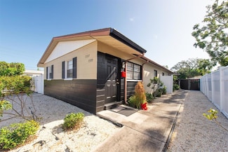 7397 34th St N, Pinellas Park, FL 33781