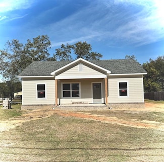 354 Bryant St, Brundidge, AL 36010