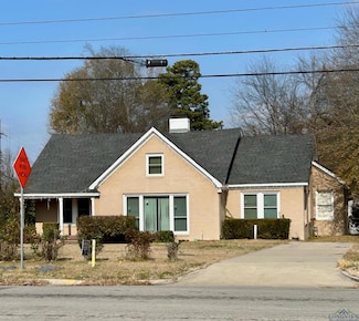 501 E Young St, Longview, TX 75602