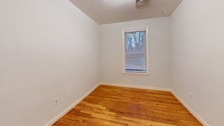277 Paris St Unit 3, Boston, MA 02128
