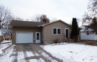 502 Merriam Ave S, Thief River Falls, MN 56701