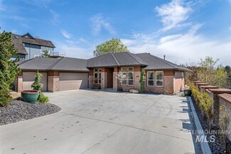 267 W Groveview Ln, Boise, ID 83702