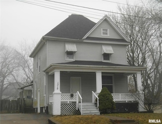 1319 Warren St, Davenport, IA 52804