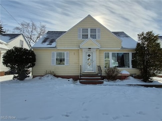 4998 N Barton Rd, Cleveland, OH 44124