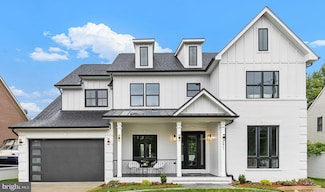 5811 Arnet St, Falls Church, VA 22041
