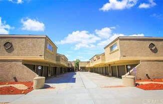 7891 Stark Dr, Huntington Beach, CA 92647