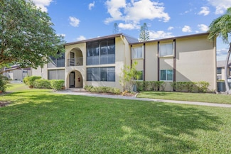 313 Pine Ridge Cir Unit C-2, Greenacres, FL 33463