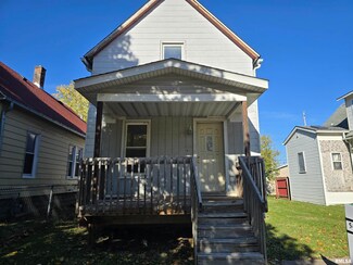 505 13th Ave, Rock Island, IL 61201