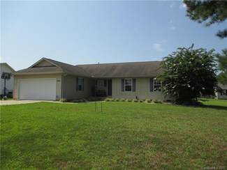 1030 Canoby Ct, Woodleaf, NC 27054