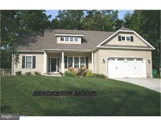 130 Hightide Dr, Frederica, DE 19946