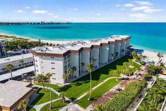 2110 Benjamin Franklin Dr Unit 301, Sarasota, FL 34236