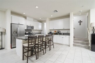 16620 Wyndham Ln Unit 6, Fontana, CA 92336