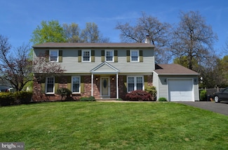 1235 Foal Cir, Warrington, PA 18976