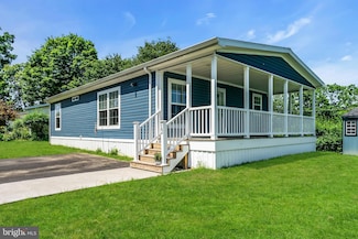 12 Lakeview Dr, Quakertown, PA 18951