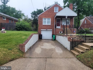 2607 Fairlawn St, Temple Hills, MD 20748