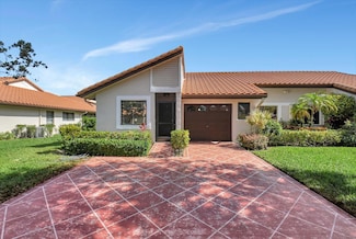 6235 Kings Gate Cir, Delray Beach, FL 33484