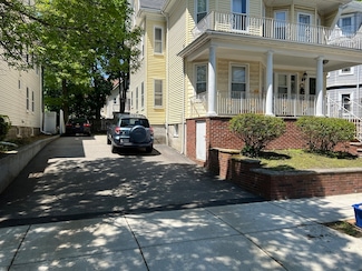 16 Windsor St Unit 1, Arlington, MA 02474